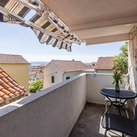 Split Central City Apartment ספליט