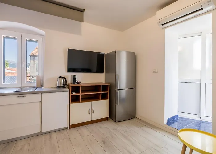 公寓 Split Central City Apartment *