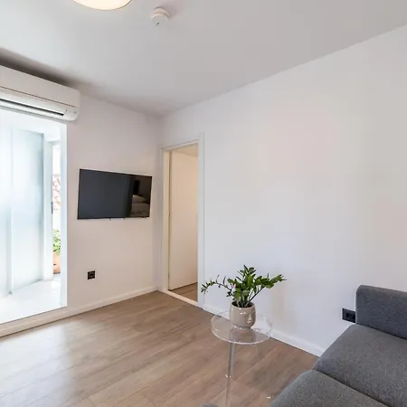 Split Central City Apartment Apartman