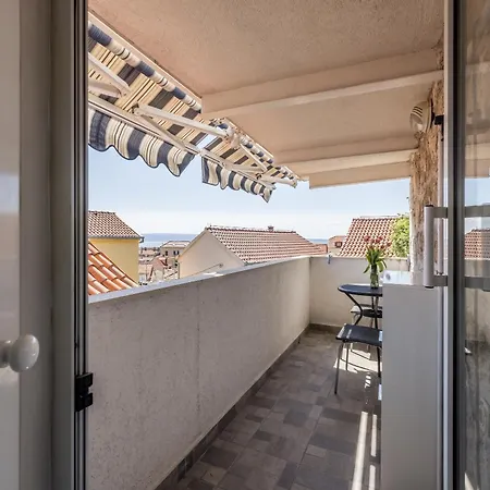 Split Central City Apartment Split